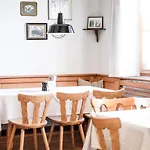 Altes Wallberghaus Πανσιόν Rotta