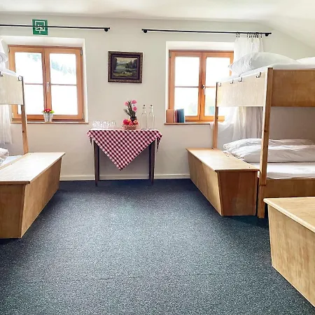 Altes Wallberghaus Guest house 3*