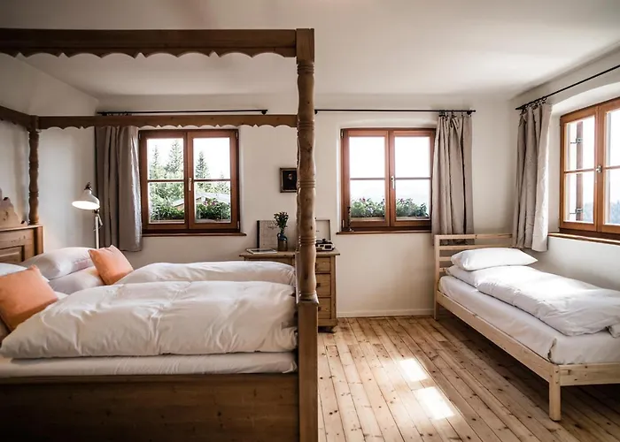 Altes Wallberghaus 3*